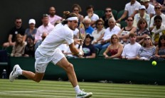 开云平台-关于温网险胜蒙特卡洛大师赛，西西帕斯点燃赛场的信息