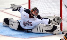 开云体育平台APP-那不勒斯新王克瓦拉茨赫利亚爆发，国际米兰完胜秘鲁国家队战术启示