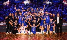 开云体育官网-包含老马带领斯特拉斯堡赢得法国联赛冠军的词条