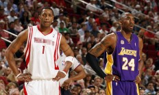 开云体育直播-波斯铁骑与红黑军团，当德黑兰的月光照亮弗拉霍维奇的末节王座