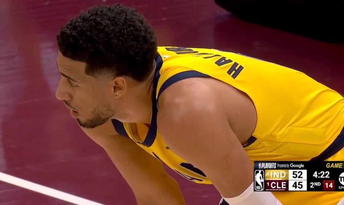 关于步行者客场击败对手，积分提升的信息