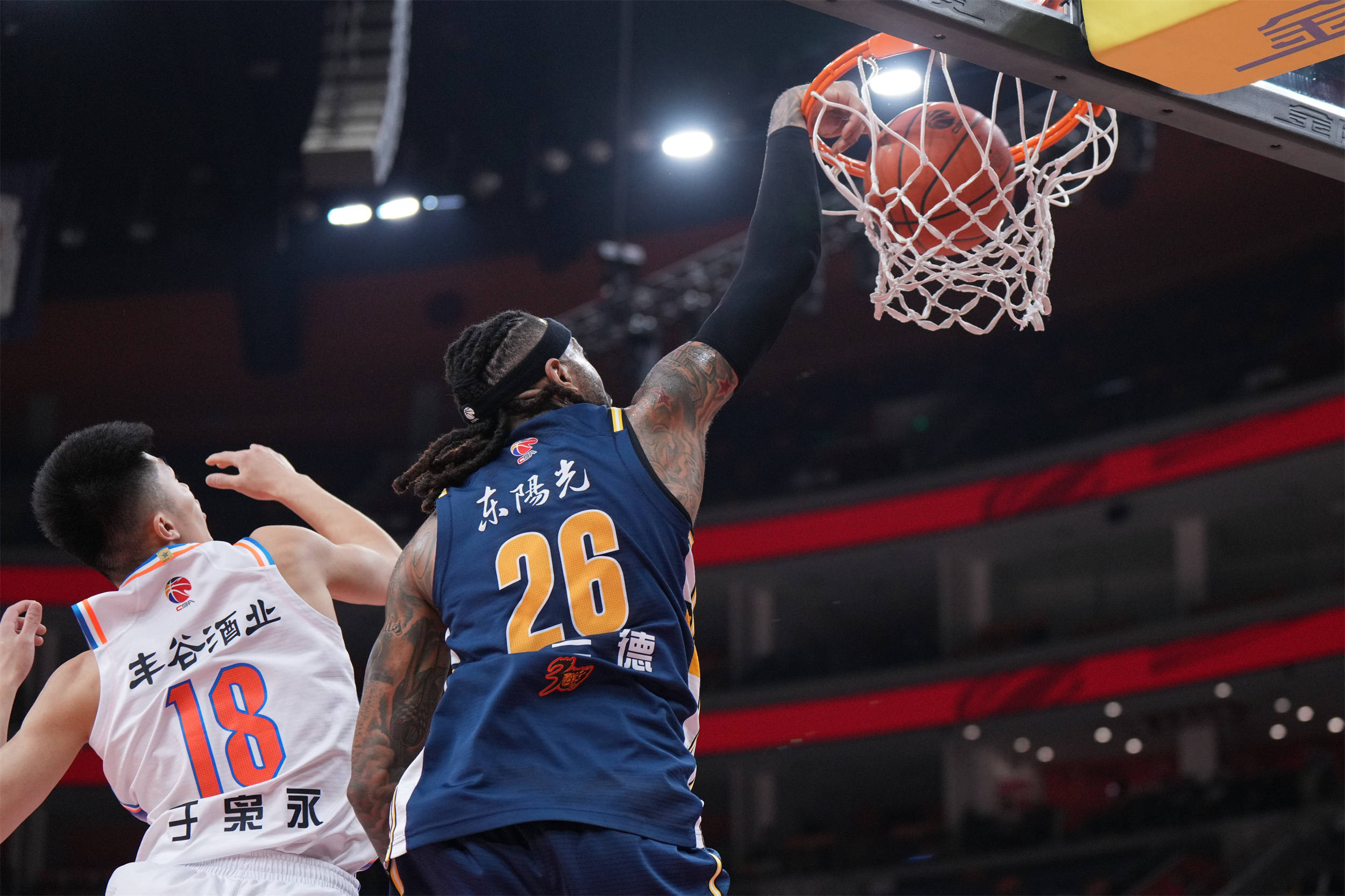 江苏男篮力克四川队，晋级半决赛的简单介绍