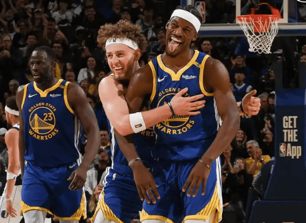 勇士主帅揭露战术绝招,创下3连胜的简单介绍 勇士主帅揭露战术绝招,创下3连胜的简单介绍