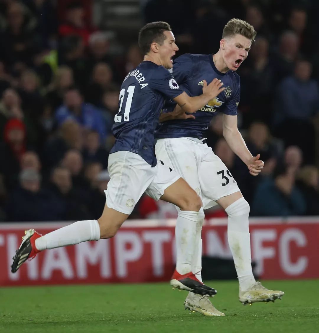 包含强手如云,激烈的球场对决即将打响的词条 包含强手如云,激烈的球场对决即将打响的词条