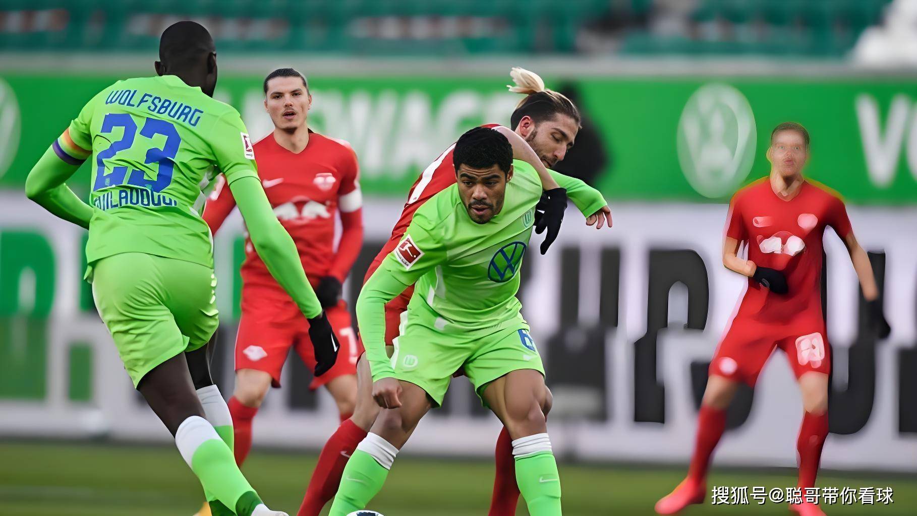 包含汉堡主帅调整阵容,希望扭转连败局面的词条 包含汉堡主帅调整阵容,希望扭转连败局面的词条