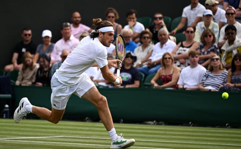 关于温网险胜蒙特卡洛大师赛，西西帕斯点燃赛场的信息